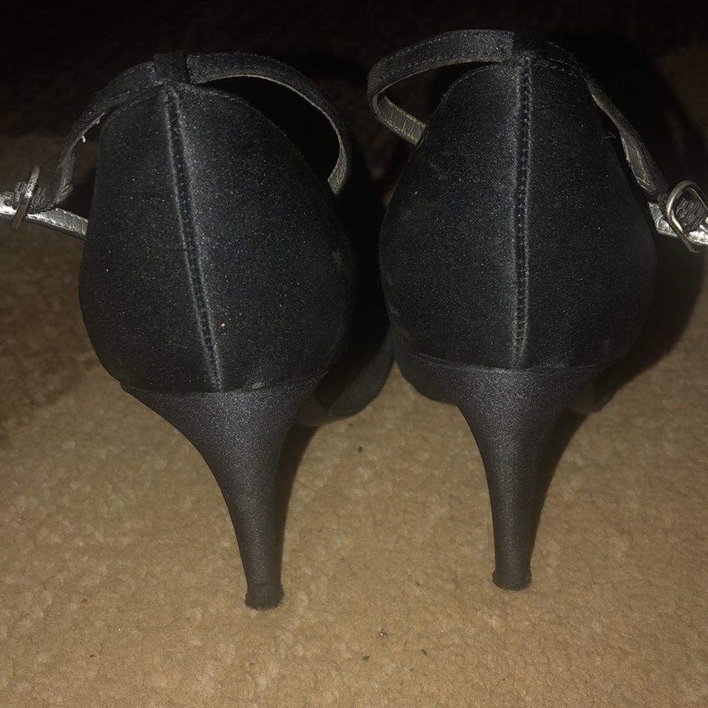 Nina shoe   - Picture 3 of 4